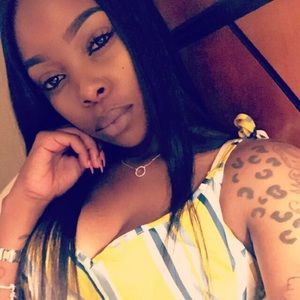 Meet your Posher, Kortney